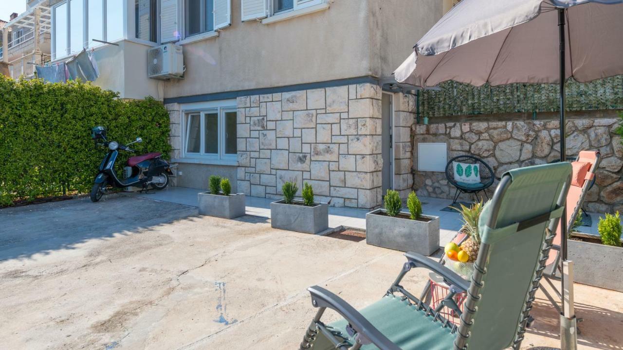 Brand New Studio With Terrace & Parking Дубровник Екстериор снимка